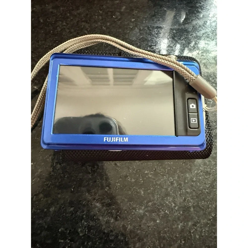 Fujifilm FinePix Z85WM Point-and-Shoot Camera Blue 3